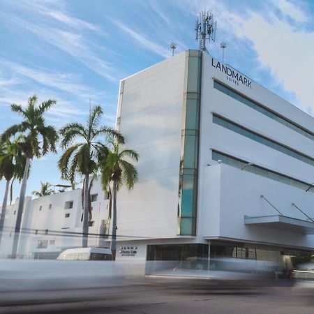 Landmark Suites By Balderrama Hotel Collection ロスモチス エクステリア 写真