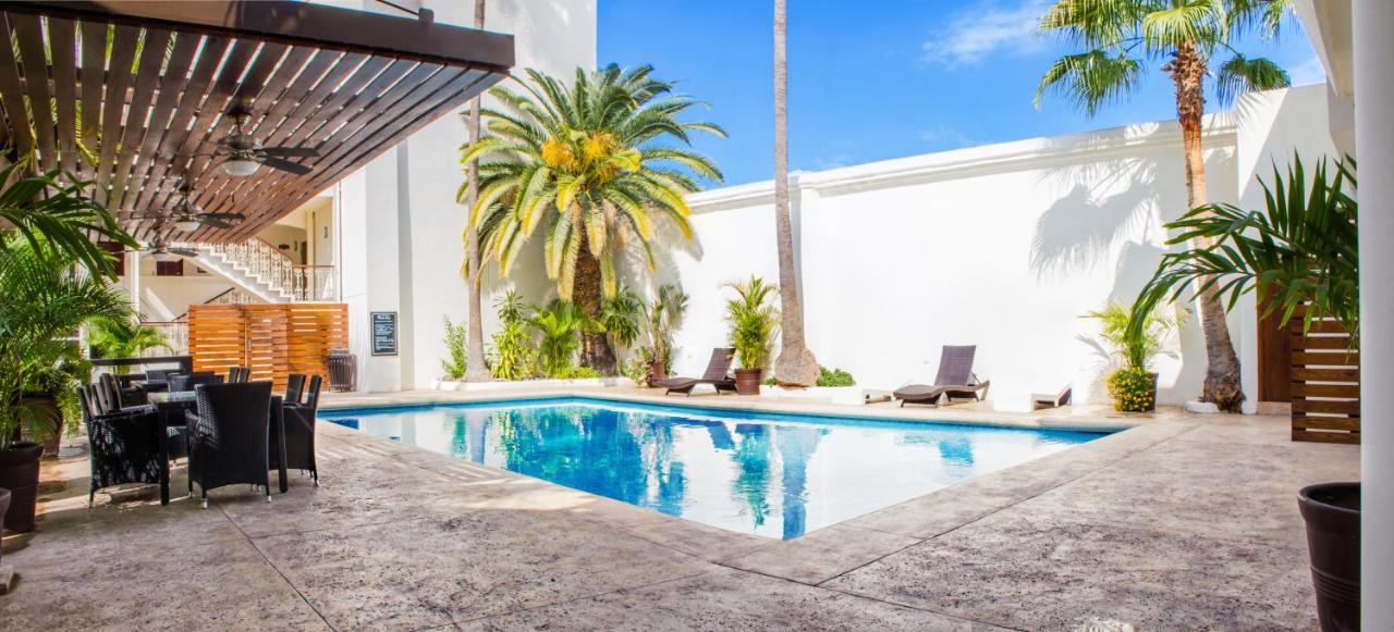 Landmark Suites By Balderrama Hotel Collection ロスモチス エクステリア 写真